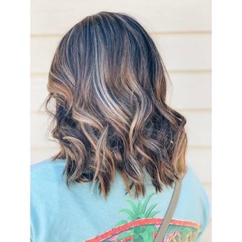 Hip Chicks Salon - Color by Sami - Hair Salons Near Me - Redmond, Oregon