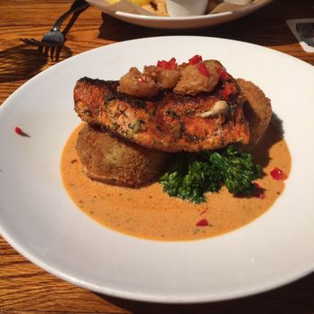 Glacier BrewHouse - King salmon with crab cakes, prawns and broccolini - American Near Me - Anchorage, Alaska Glacier BrewHouse - King salmon with crab cakes, prawns and broccolini - American Near Me - Anchorage, Alaska