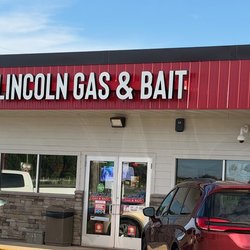 Lincoln Gas & Bait - Lincoln Gas & Bait Store Front