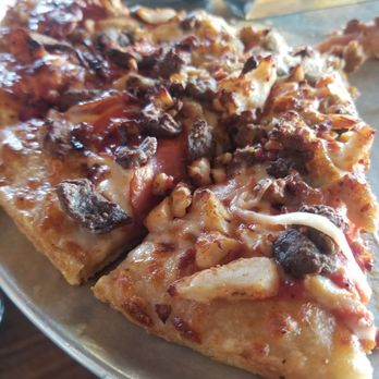 Lost Pizza - The Otis (or something like that) So good - Pizza Near Me - Flowood, Mississippi