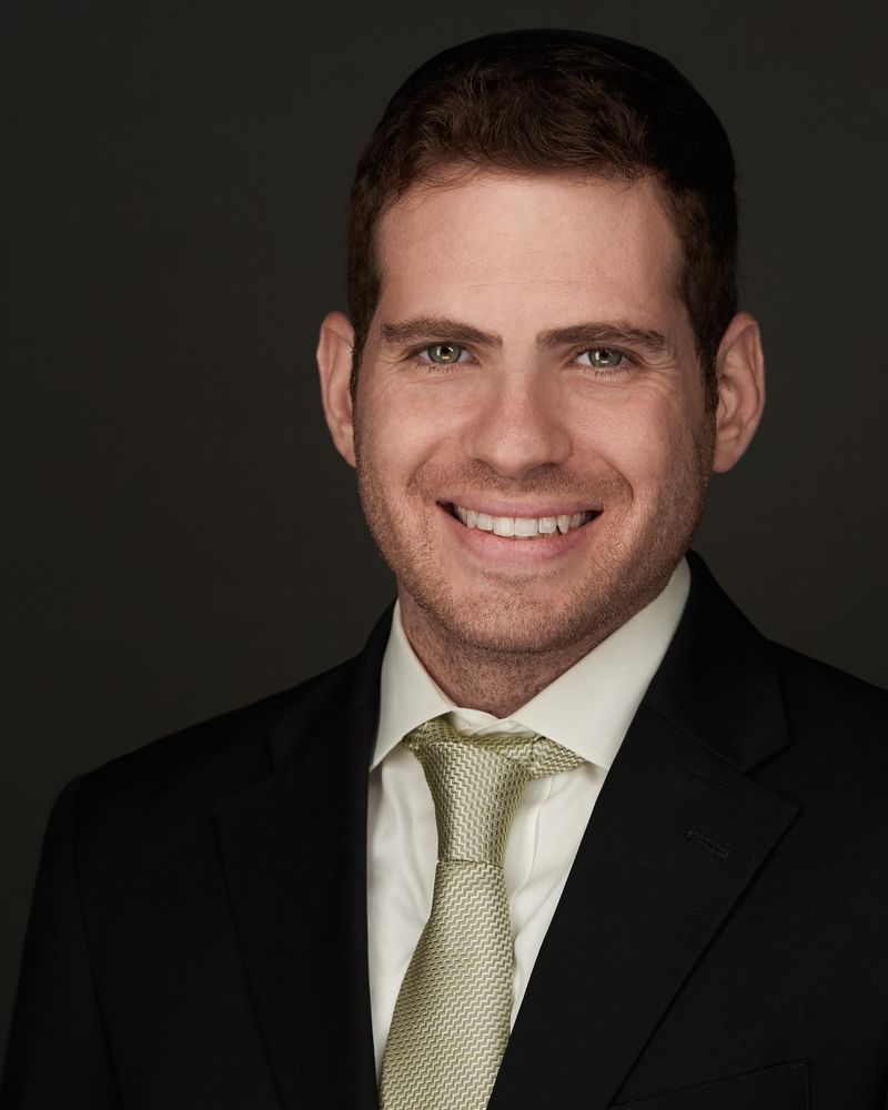 BRASS MOON REALTY Updated September 2024 Contact Agent 211 Chase