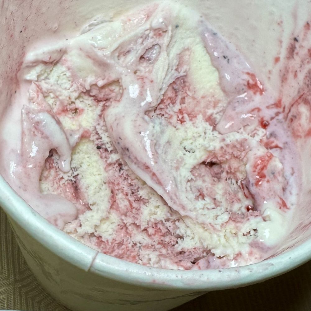 Ferris Acres Creamery - Red White and Moo - Ice Cream & Frozen Yogurt Near Me - Newtown, Connecticut
