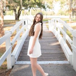 Khim Higgins Photography - Oviedo senior photo session at golden light hour