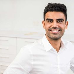 Paramount Dental Sydney - Dr Amrinder Oberoi  Dental Surgeon