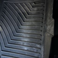 Delta Sonic Car Wash - Passenger side back mat dirty