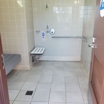 Carpinteria State Beach - The bathrooms were clean! - Beaches Near Me - Carpinteria, California