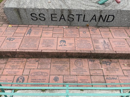 Bohemian National Cemetery by null