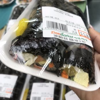 Zion Market - 10/2018 fresh kimbap offered (sausage/hot dog version) - Grocery Near Me - Buena Park, California Zion Market - 10/2018 fresh kimbap offered (sausage/hot dog version) - Grocery Near Me - Buena Park, California