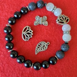 Amai Wellness Massage Reiki - Personalized bracelet infused with reiki- intentions/mantra.