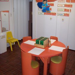 Mansfield Children's School - Writing Center