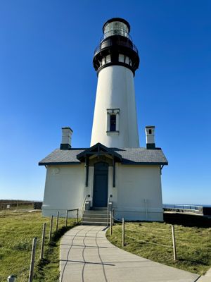 Yaquina Head Lighthouse by null