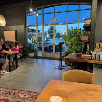 Tupelo Coffee House - Coffee & Tea Near Me - Sacramento, California Tupelo Coffee House - Coffee & Tea Near Me - Sacramento, California