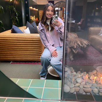 Palihotel Seattle - Selfie In the lounge area - Hotels Near Me - Seattle, Washington