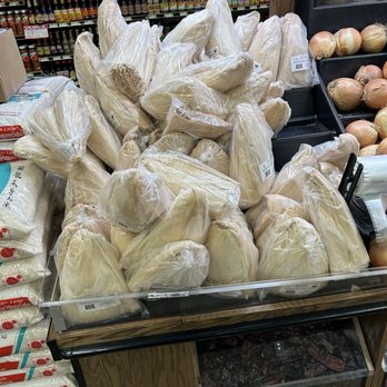 Carnival Market - Grocery Near Me - Pontiac, Michigan
