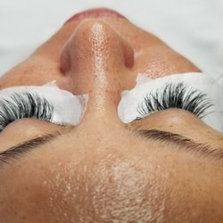 Hi Lux Lash