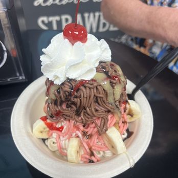 Spaghy Gelato - Banana Split - Ice Cream & Frozen Yogurt Near Me - Cape Coral, Florida Spaghy Gelato - Banana Split - Ice Cream & Frozen Yogurt Near Me - Cape Coral, Florida