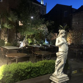 Pircio - Outside area - Italian Near Me - Bishop's Stortford, HRT
