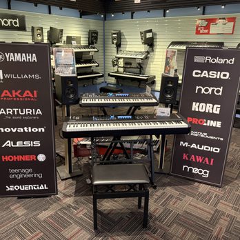 Guitar Center - Guitar Stores Near Me - Columbia, South Carolina Guitar Center - Guitar Stores Near Me - Columbia, South Carolina