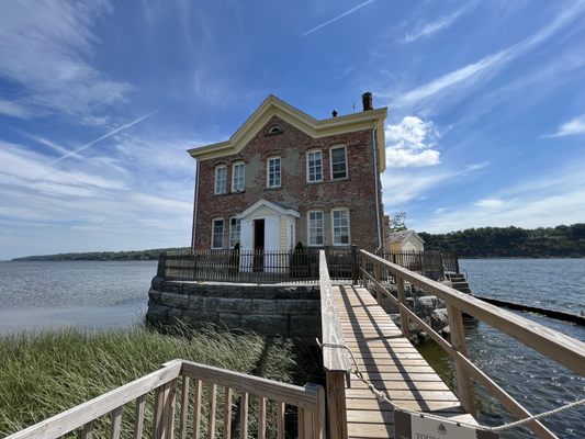 Saugerties Lighthouse by null