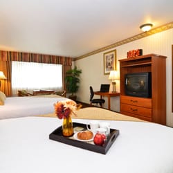 Inn & Suites At Discovery Kingdom - 2 Queen Executive