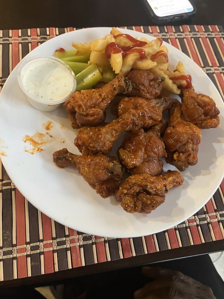 TOUCHDOWN WINGS Updated October 2024 6746 Covington Hwy, Lithonia