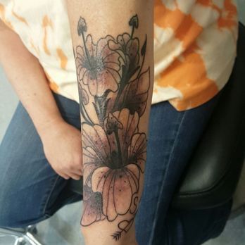 Pretty in Ink Tattoo - First tattoo at Pretty In Ink! - Tattoo Near Me - Bakersfield, California Pretty in Ink Tattoo - First tattoo at Pretty In Ink! - Tattoo Near Me - Bakersfield, California