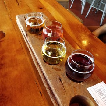 Schilling Cider House - Tasting flight - Bars Near Me - Seattle, Washington