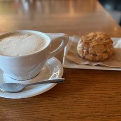 Valentine Coffee Roasters - London fog and scone