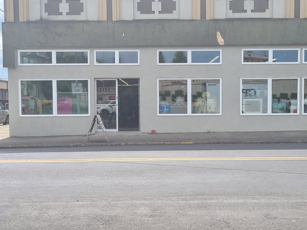 ABC BARGAIN CENTER Updated September 2024 210 Oak St, Kelso