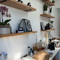 Bun & Mi - Inside decor