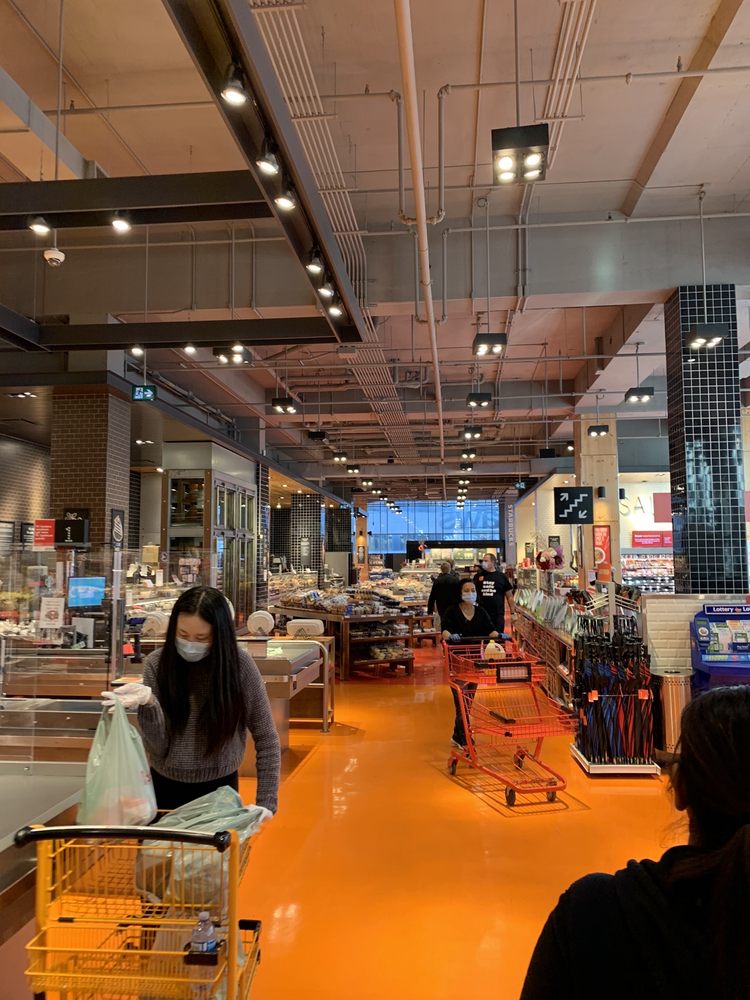 LOBLAWS Updated May 2024 10 Photos & 11 Reviews 1101 Eglinton