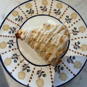At The Oaks Coffee House - Homemade vanilla scone - Cafes Near Me - Fort Worth, Texas At The Oaks Coffee House - Homemade vanilla scone - Cafes Near Me - Fort Worth, Texas