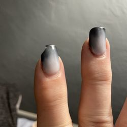 Elizabeth Nails