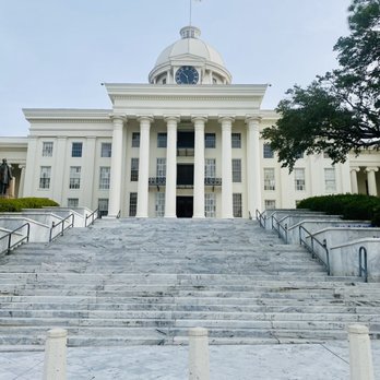 Alabama State Capitol - very opulent state capitol. - Landmarks & Historical Buildings Near Me - Montgomery, Alabama