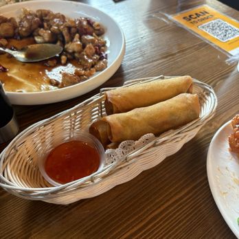 Northern Cafe - A1. Egg Rolls / 炸春卷 (2 Pieces) - Chinese Near Me - Irvine, California Northern Cafe - A1. Egg Rolls / 炸春卷 (2 Pieces) - Chinese Near Me - Irvine, California