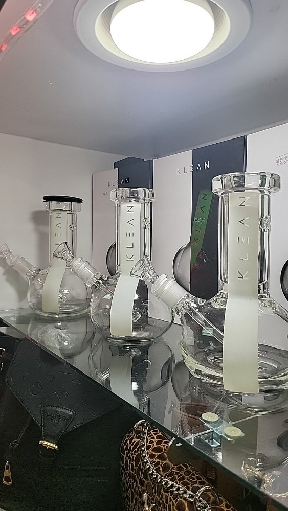 CLOUD SMOKE SHOP Updated October 2024 24 Photos 4088 E Ave