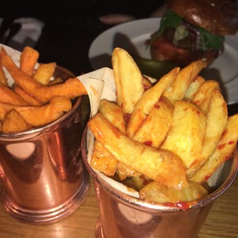 Drake & Morgan - Sweet potato fries and cowboy fries - Bars Near Me - London, XGL
