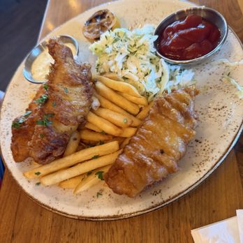Bluewater Boathouse Seafood Restaurant Coronado - Fish and chips - Seafood Near Me - Coronado, California