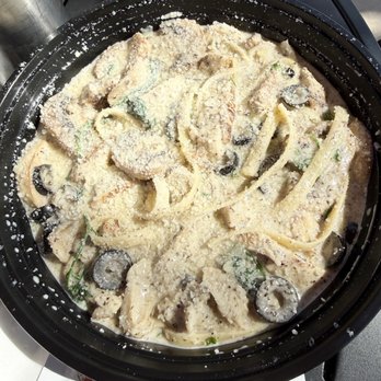 Pastaphony - Fettuccine Truffle Mushroom Cream w/ added chicken - Italian Near Me - Carlsbad, California Pastaphony - Fettuccine Truffle Mushroom Cream w/ added chicken - Italian Near Me - Carlsbad, California