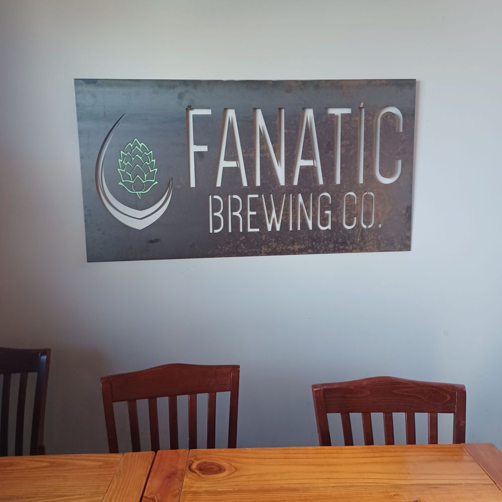 FANATIC BREWING COMPANY 2735 N Central St, Knoxville, Tennessee