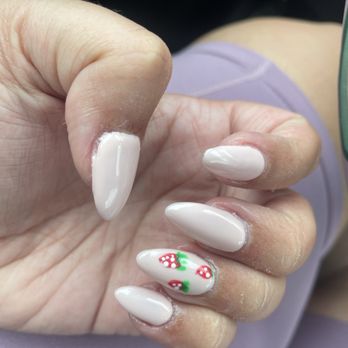Flowers Nails - Nail Salons Near Me - Clayton, North Carolina