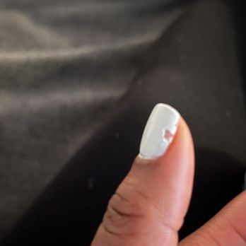 Pretty Nails - Chipped after a few hours - Nail Salons Near Me - Fresno, California
