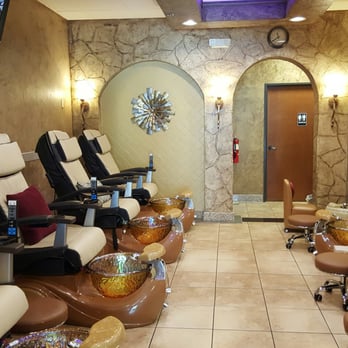 Hollywood Nail & Spa - Nail Salons Near Me - Rockwall, Texas