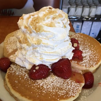 Eggs 'n Things Saratoga - Ate here 2x in a row and this place did not disappoint. - Breakfast & Brunch Near Me - Honolulu, Hawaii