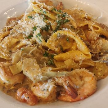 Bella Siena - Shrimp, mushroom with artichoke saffron pasta. Sauce made from shrimp bisque - Italian Near Me - Benicia, California