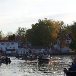 Doug's Wolf River Resorts - Wolf River Resorts office and baitshop!