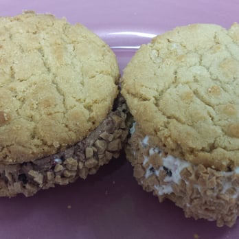 Hotti Biscotti - Popular cookie ice cream sandwiches. Homemade chocolate chip toffee cookies layer of ice cream all rolled in skor bits..welcome to heaven!!! - Bakeries Near Me - Hamilton, Ontario