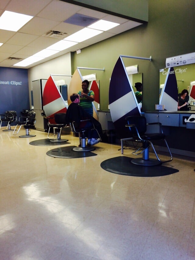 GREAT CLIPS 18 Reviews 1789 Lexington Ave N, Roseville, Minnesota