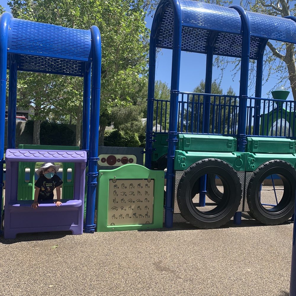 Tierra Bonita Park - Parks Near Me - Lancaster, California Tierra Bonita Park - Parks Near Me - Lancaster, California