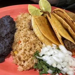 La Nena Taqueria Y Mucho Mas